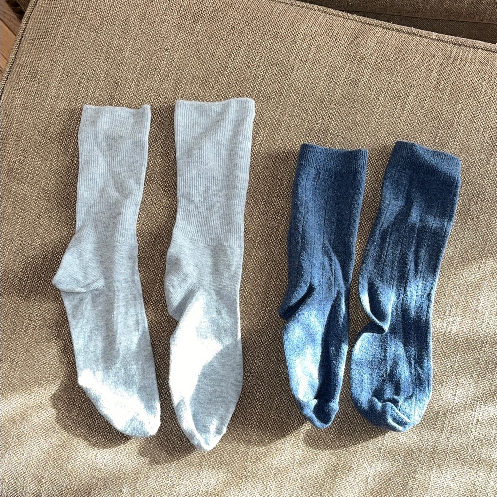 Women's Gray and Blue Socks Set